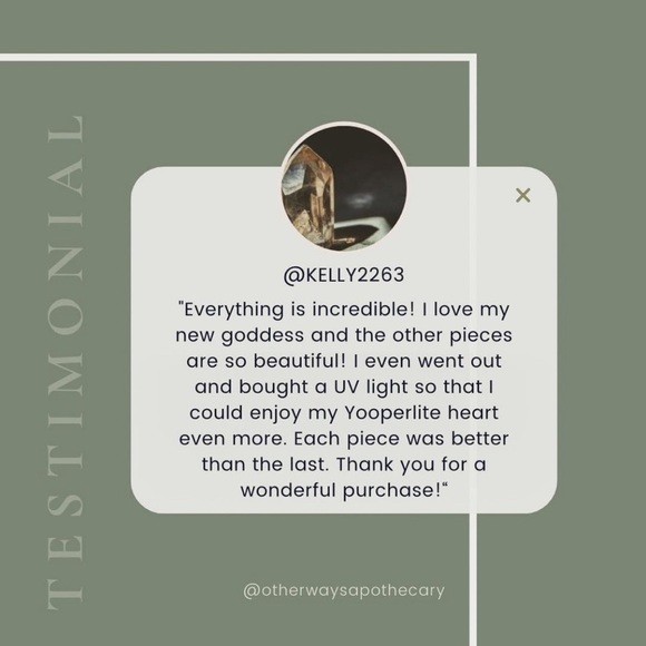 Fluorite Hand Carved Mini Mushrooms​ - Picture 5 of 7